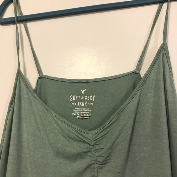 Soft & Sexy AEO Tank - Picture 2 of 3